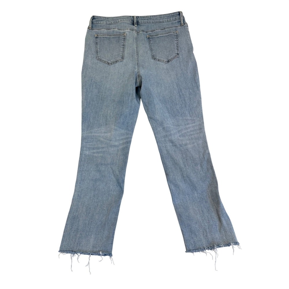 Chicos So Slimming Girlfriend Slim Leg Ankle Jeans Light Wash Raw Hem Womens